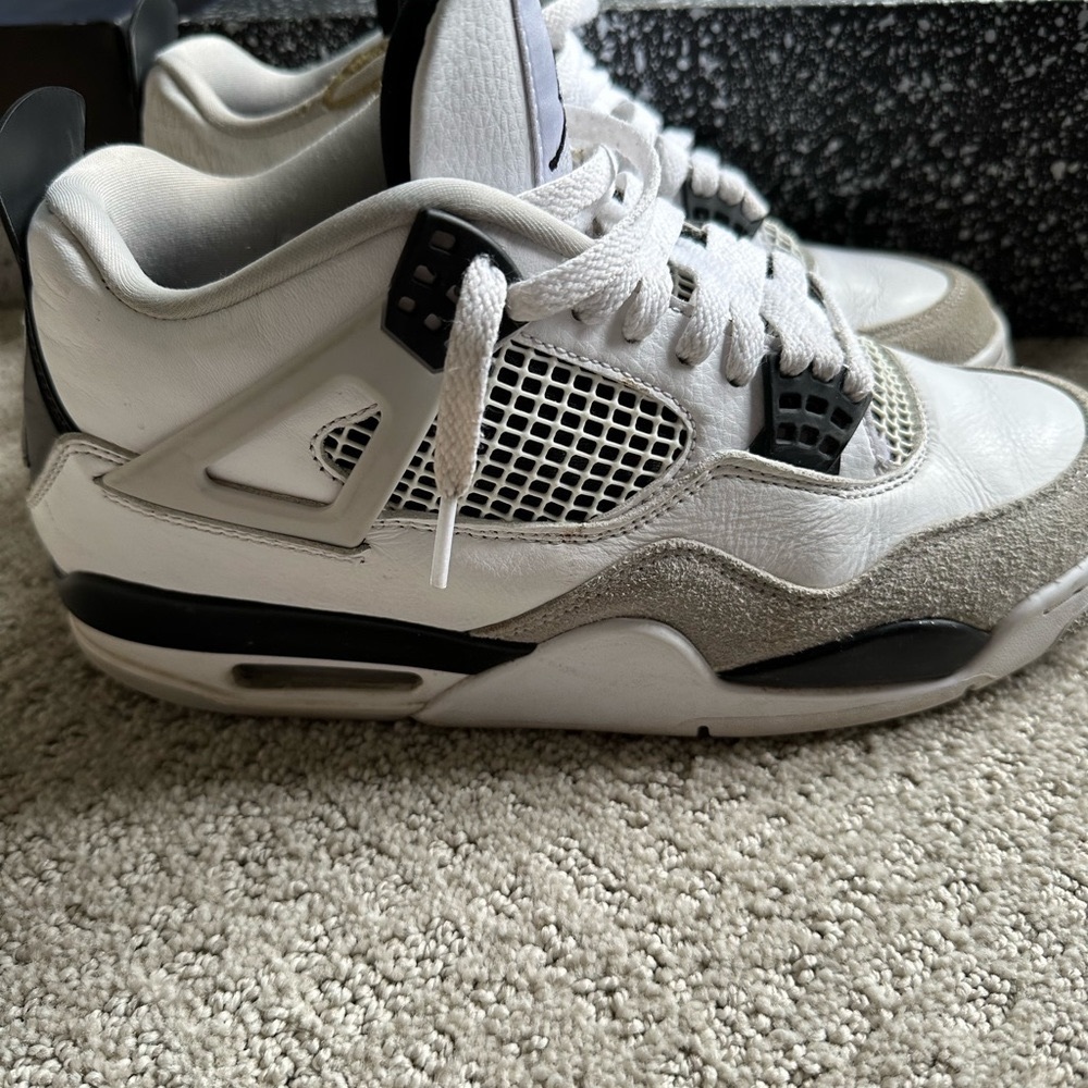 Nike Jordan 4 military black used size men’s 9